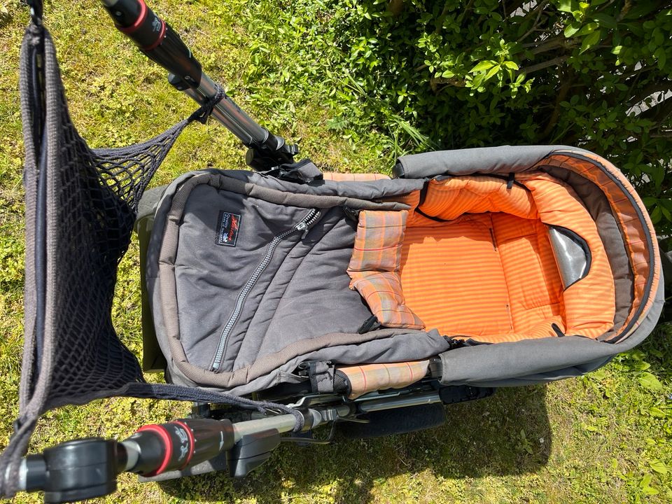 Hartan Kinderwagen/Buggy/Karre Topline S orange/grau in Liebenburg