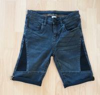 Jeansshorts Größe 146 Marke Chapter Young in grau Hessen - Frielendorf Vorschau