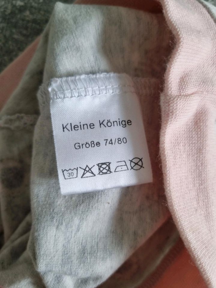 Mütze Kleine Könige Gr 74/80 in Enger