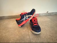 ASICS Gel-Rocket 8 Rouge Damenschuhe Sneaker Laufschuhe Gr.40 Nordrhein-Westfalen - Witten Vorschau