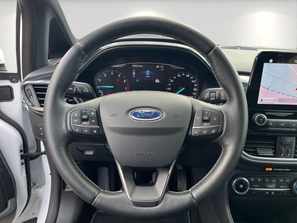 Ford Fiesta Active Plus Navi, Sitzheizung, Lenkradhei in Merzig