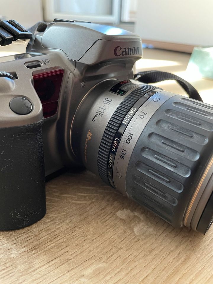 Canon EOS 10 inkl Obiektiv Set in München