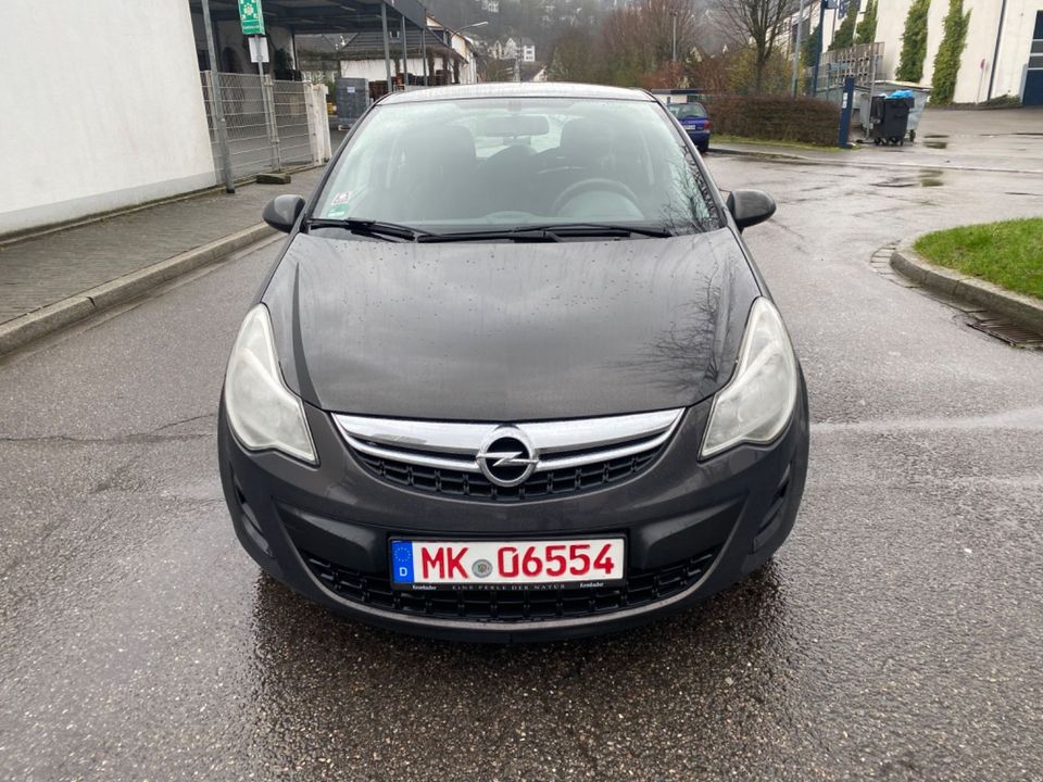 Opel Corsa D Active 1,4l Klima Tempomat 1Hand   !! in Werdohl