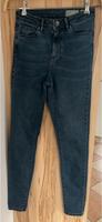 Vero Moda Jeans dunkelblau Größe XS (34) Skinny Bayern - Maisach Vorschau