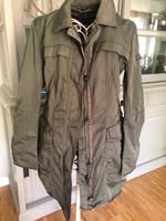 Parka Damenjacke Peuterey grün Windbreaker Gr 42 Bonn - Kessenich Vorschau