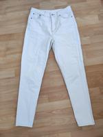 Topshop Mom Jeans weiß W28 L34 Damen Düsseldorf - Düsseltal Vorschau