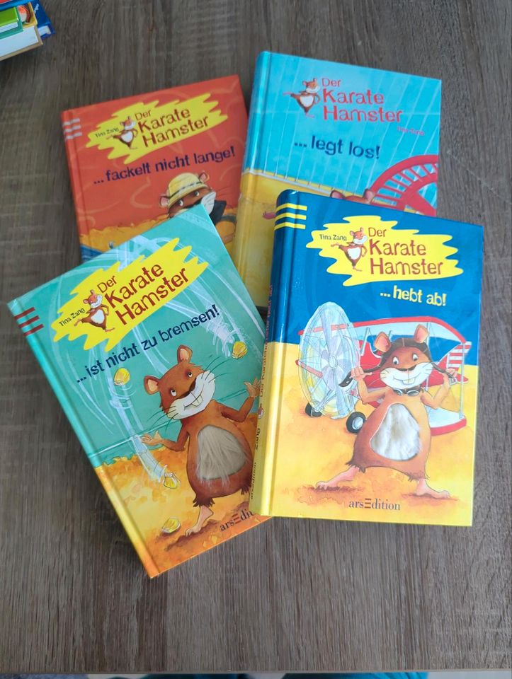 Verkaufe 4 Bücher Der Karate Hamster in Barsinghausen