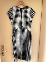 Klassisches Etui Kleid, Zara, M, 36/38, Hahnentritt neu Saarbrücken-Halberg - Eschringen Vorschau