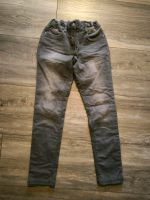 Palomino Jeans Gr. 140 Bündchen verstellbar Nordrhein-Westfalen - Castrop-Rauxel Vorschau