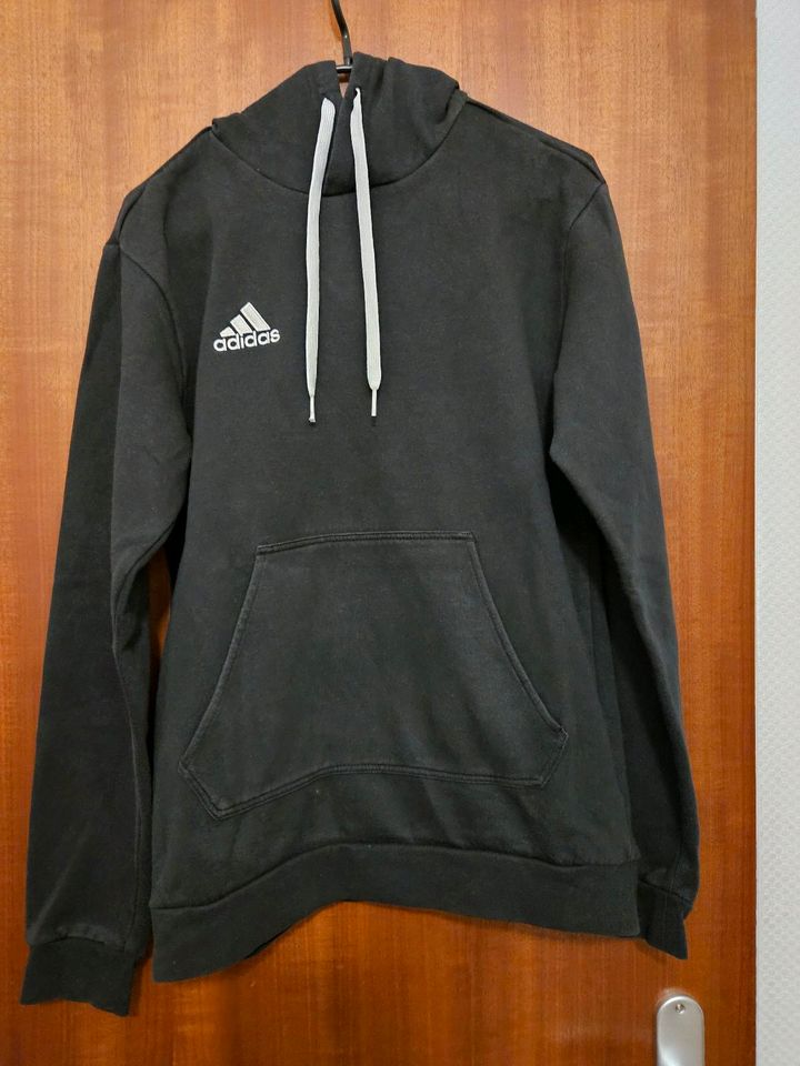 Adidas Kapuzenpullover in Herten