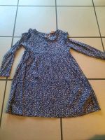 Mädchen Kleid Gr 110 blau mit Blümchen wie neu dünn Nordrhein-Westfalen - Rheine Vorschau