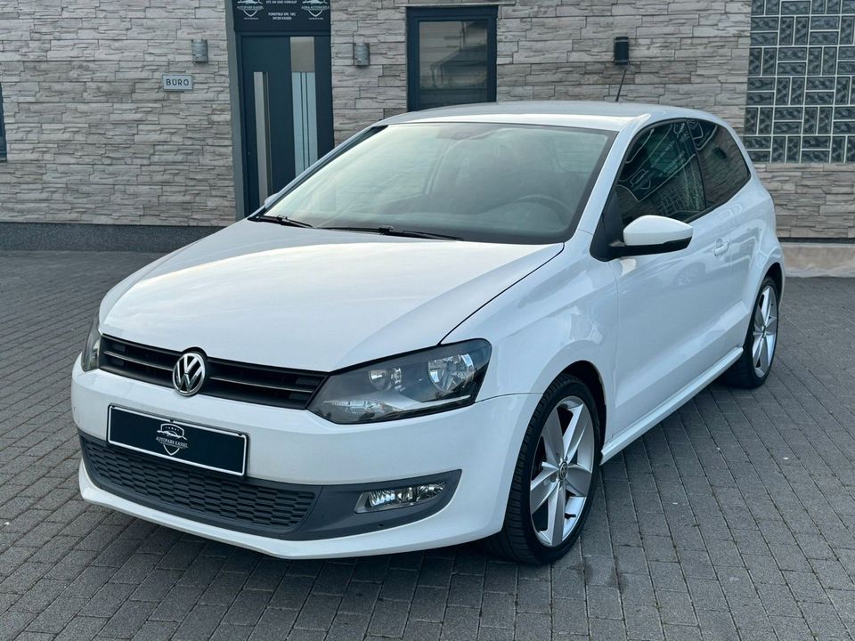 Volkswagen Polo V Team 1.6 TDI*KLIMA*SHZ*PDC*TÜV-NEU* in Kassel