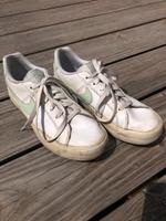 Nike Sneaker Damen Größe 38,5 Schleswig-Holstein - Schönkirchen Vorschau