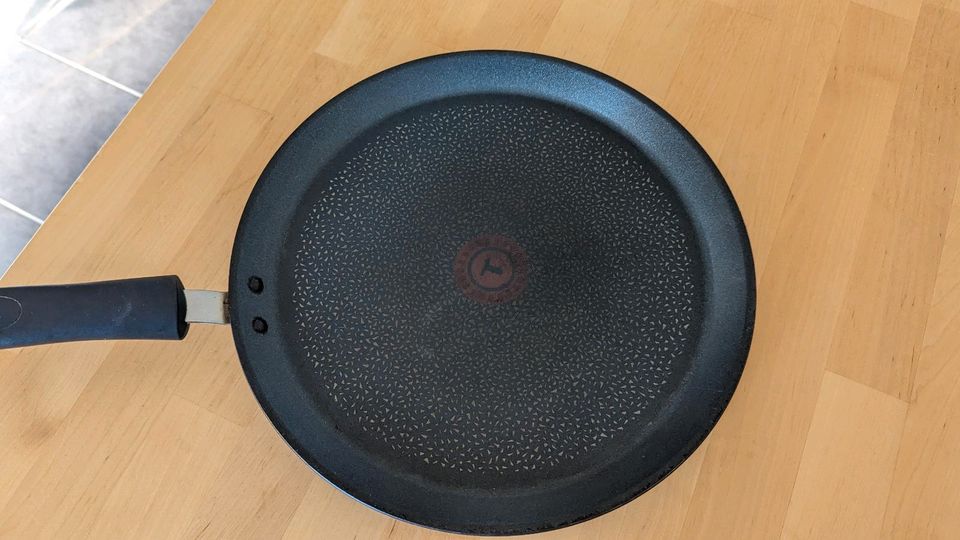 Tefal Pfanne 30cm Durchmesser flach für Pfannkuchen / Pancakes in Köln