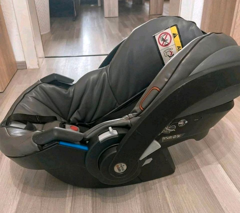 Mima Xari Kinderwagen 3 in 1 Maxi-Cosi Babyschale in Korbach