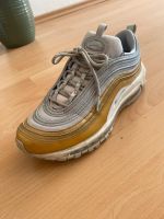 Nike 97er Airmax Silber/Gold für Damen 40,5 Bayern - Herzogenaurach Vorschau