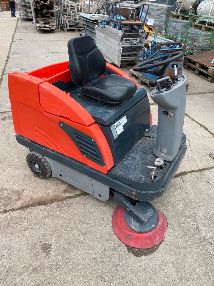 Hako Jonas 980 V Profi Kehrmaschine gut gebraucht in Rudolstadt