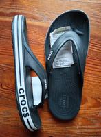 NEU Crocs Flip-Flops, Zehentrenner schwarz/weiß Gr. 10/12 Baden-Württemberg - Elztal Vorschau