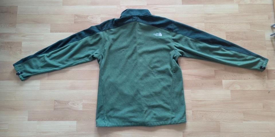The North Face Fleece Herren XL grün mit durchgehendem RV in Bensheim