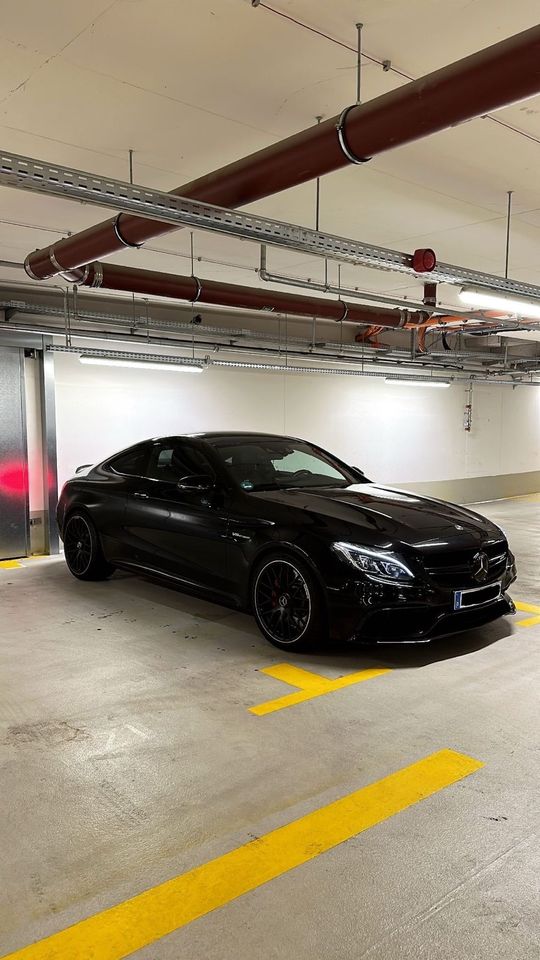 Mercedes C63s AMG Coupe in Berlin