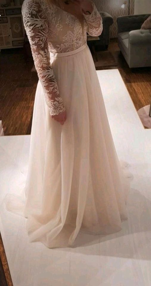 Hochzeitskleid/Brautkleid ungetragen in Salzatal