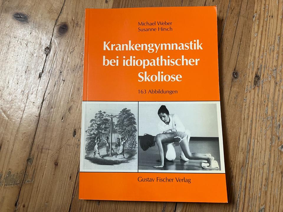 Krankengymnastik bei idiopathischer Skoliose. Befundaufnahme, Pri in Hochheim am Main