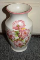 True Vintage Vase, Rosa Rosen Vase aus den 70er 80er Jahren Berlin - Tempelhof Vorschau