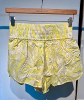 H&M Sport Shorts gelb weiß neu S 36 Nordfriesland - Schwabstedt Vorschau