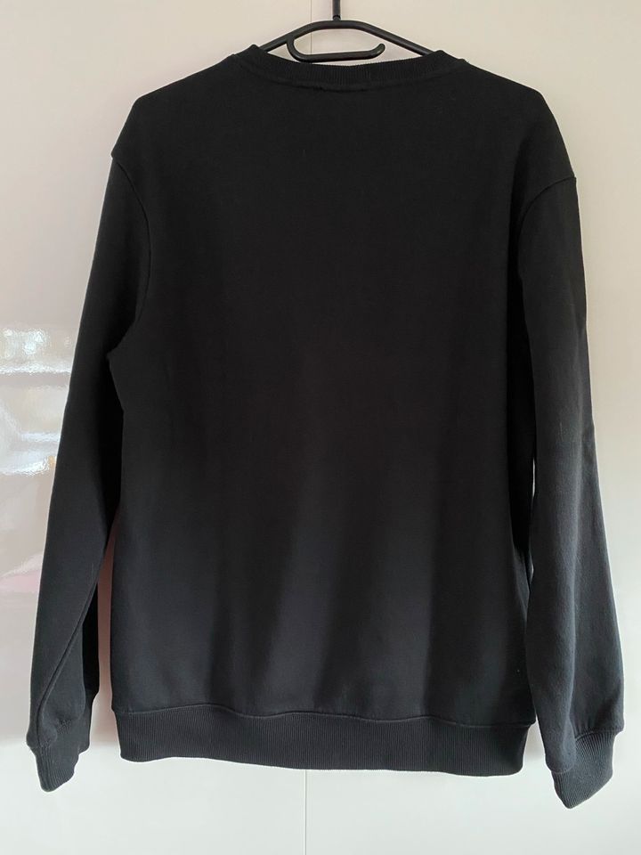 H&M Herren Sweatshirt Pullover Relaxed Fit, schwarz Gr. M top in Gotha