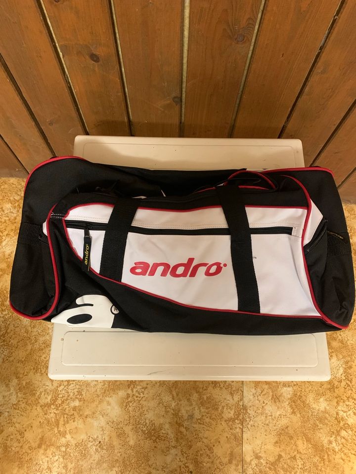 TT-Tasche der Marke Andro in Markt Rettenbach