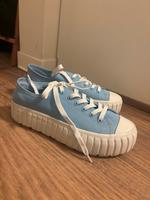 hellblaue Sneaker mit Plateau Wandsbek - Hamburg Marienthal Vorschau