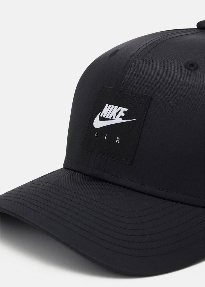 Baseball Nike Sportswear in Helbra