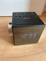 SONY Uhrenradio/Radiowecker mit Zeitprojektor - Model ICF-C1PJ Saarland - Wadern Vorschau