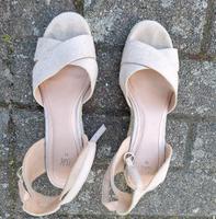 Sandalen mit Keilabsatz Niedersachsen - Apensen Vorschau