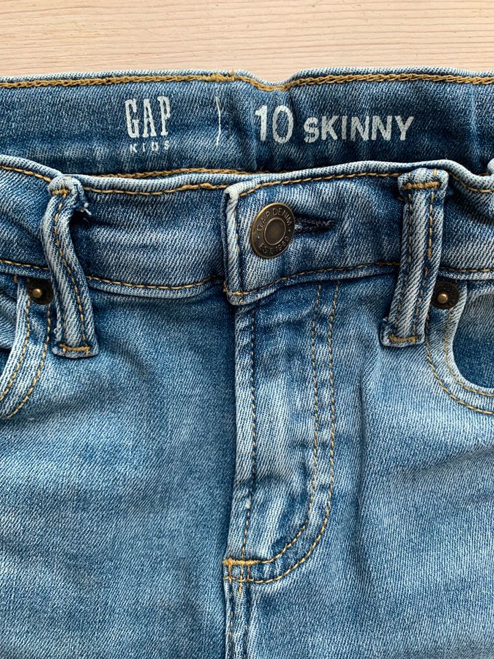 ⭐️Jeans / GAP Skinny⭐️ Jungen / Größe 140 in Rosengarten