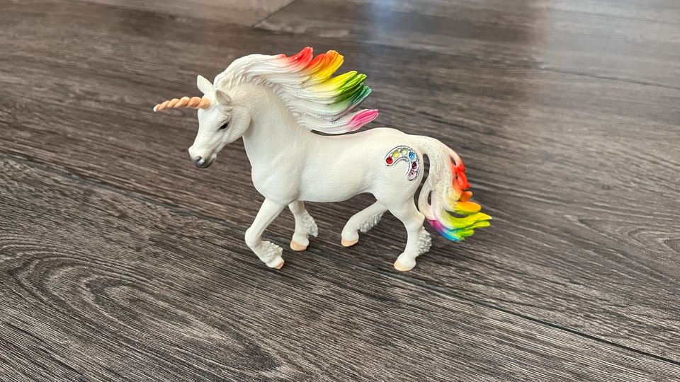 Schleich Regenbogeneinhorn in Herne