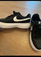 Nike Sneaker/Schuhe Bonn - Duisdorf Vorschau