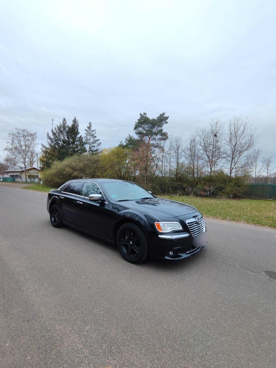 Abbildung des Autos Lancia Thema 3.0 V6 CRD …
