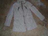 S. Oliver Damen Übergangsjacke Beige Gr. 40 ansehen Brandenburg - Nauen Vorschau