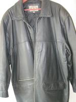GIORGIO  ARMANI  Lederjacke, schwarz, Gr. 56 Niedersachsen - Ganderkesee Vorschau