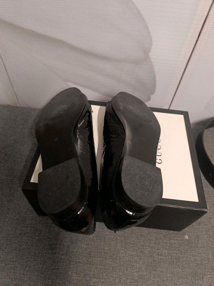 Gucci Schuhe Größe 40 in Böblingen