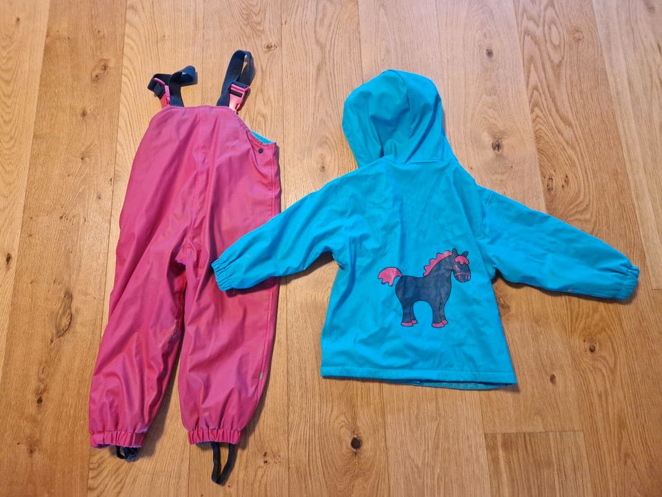 Mädchen Regenjacke+Matchhose warm gefüttert 98/104 in Nürnberg (Mittelfr)