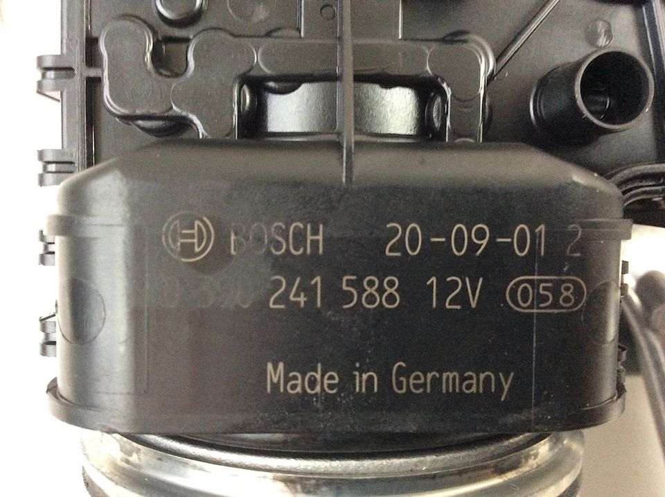 Bosch Antrieb Scheibenwischer 3 397 021 829 für Peugeot 308 II in Korschenbroich
