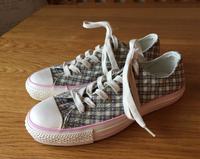 Converse All Star Chucks kariert 37,5 WIE NEU Versand 4,19 € Bayern - Kitzingen Vorschau