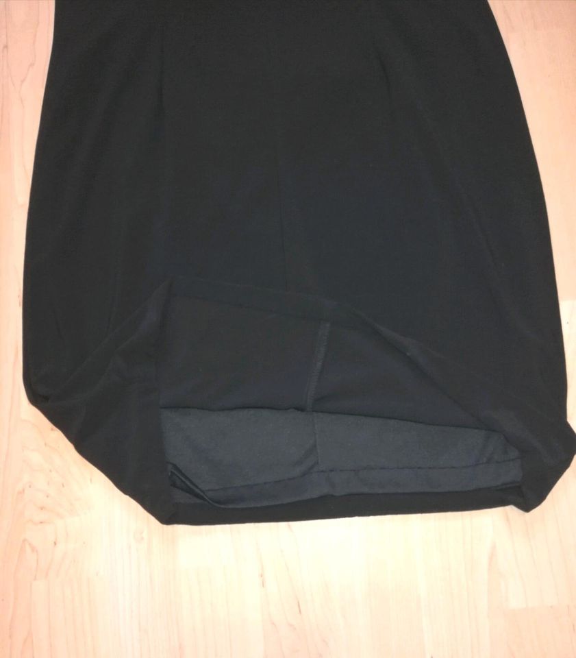 Kleid 38 schwarz 3/4 Ärmel in Friedberg (Hessen)