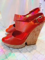 YVES SAINT LAURENT Wedges Sandalen Plateau rot/Kork Gr. 37 Nürnberg (Mittelfr) - Südstadt Vorschau