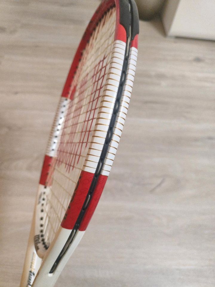 Wilson tennis Six one 102UL TOP Zustand in Krefeld