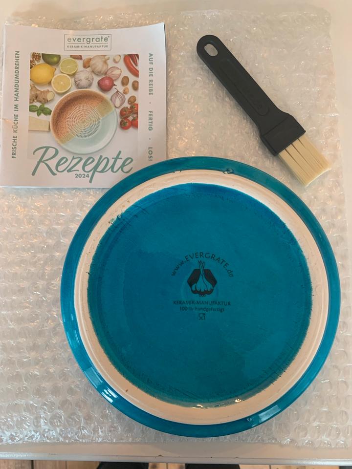 evergrate Keramikreibe Dipschale türkis mit Zubehör, NEU in Leer (Ostfriesland)