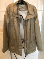 Regenjacke Damen, Fuchs Schmitt, sehr leicht, top, Gr. 40 Nordrhein-Westfalen - Rietberg Vorschau