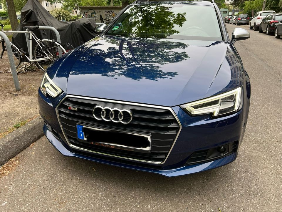 Audi A4 Avant B9 in Berlin